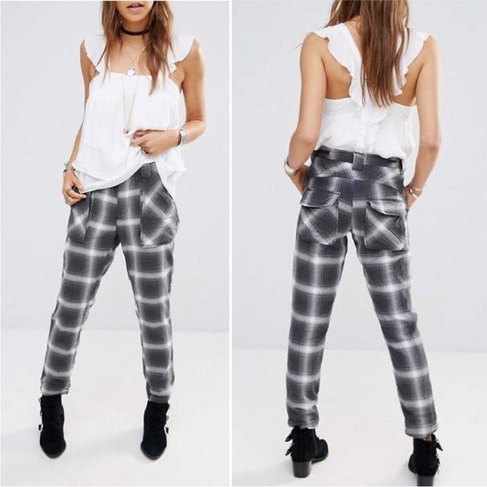 Free People Black and Gray Monochromatic Slouchy Cargo Pants - Picture 2 of 6